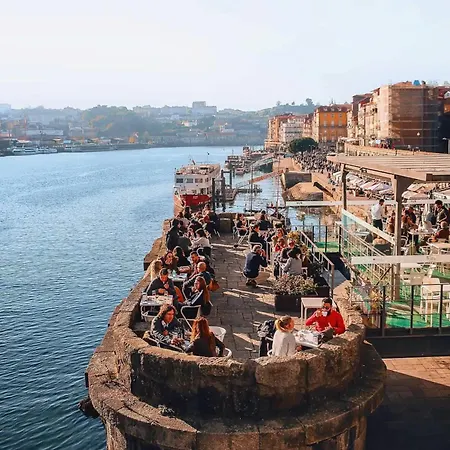 Serpa Downtown Gaia Vila Nova de Gaia Exterior photo